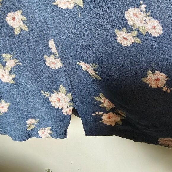 EUC AMERICAN EAGLE OUTFITTERS FLORAL MINI SKIRT SIZE XL - Picture 6 of 14